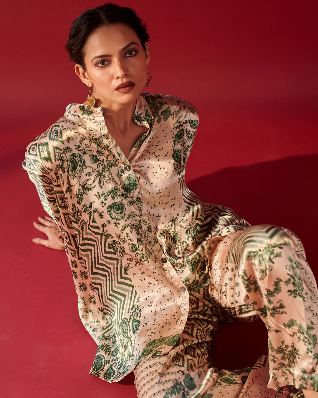 Ivory Green Print Platter Shirt Set