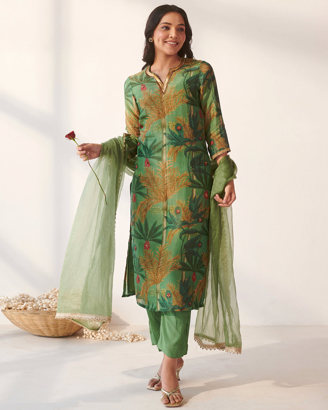 Green Foliage Print Suit Set