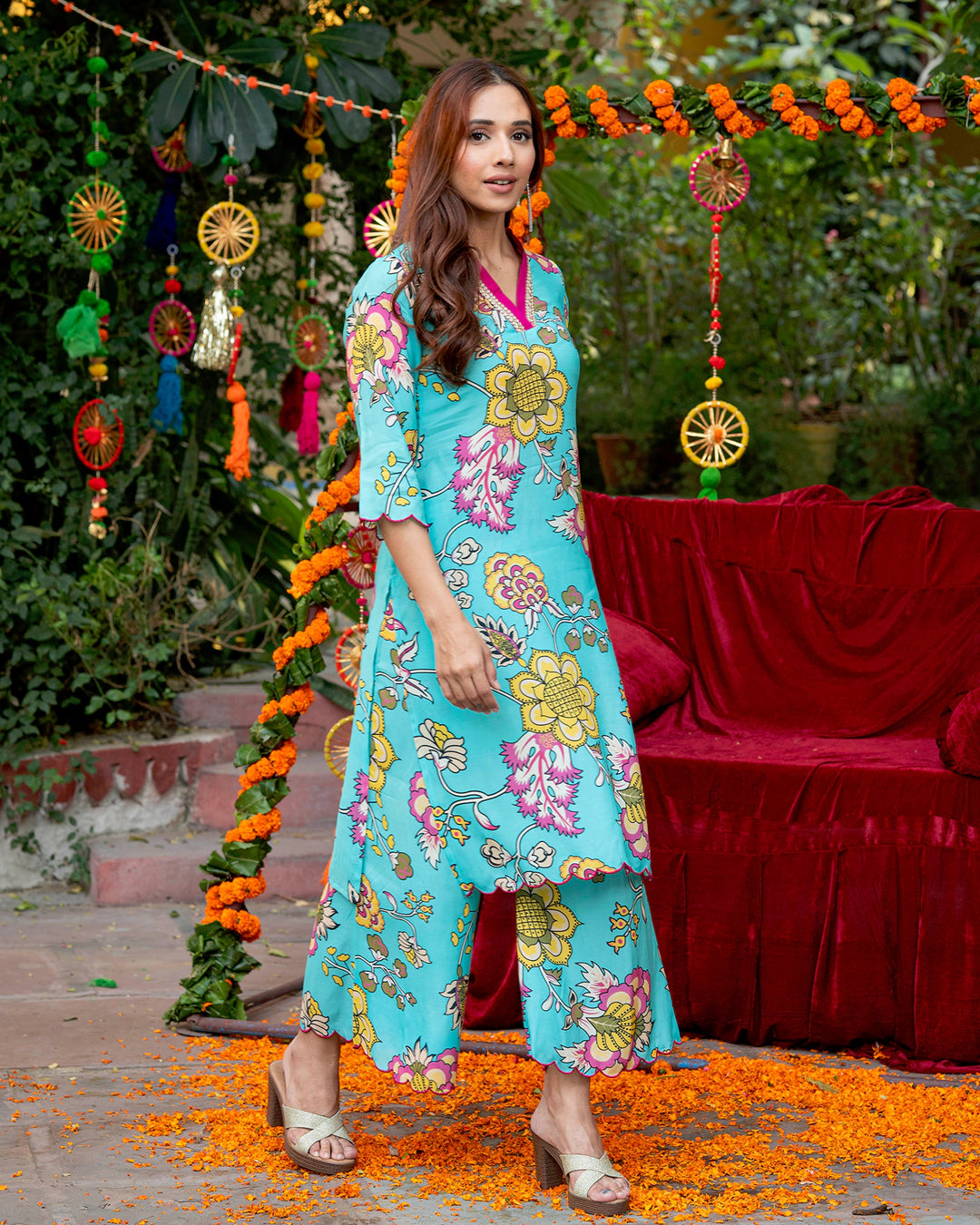 Blue Floral-Stroked Kurta Set