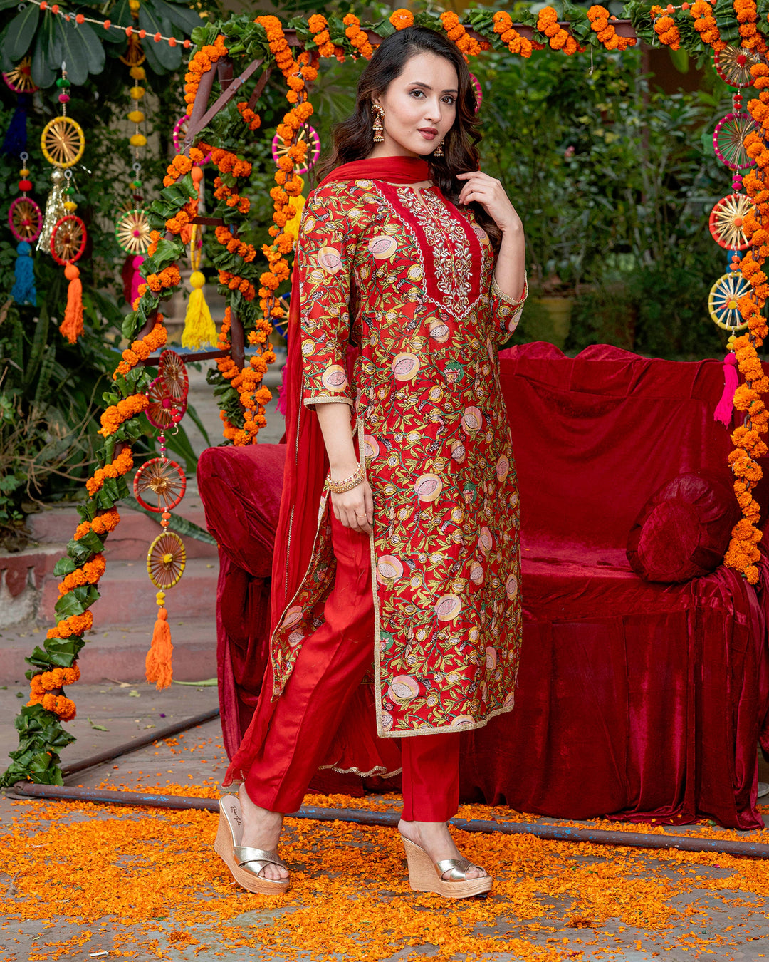 Red Floral Vine Suit Set