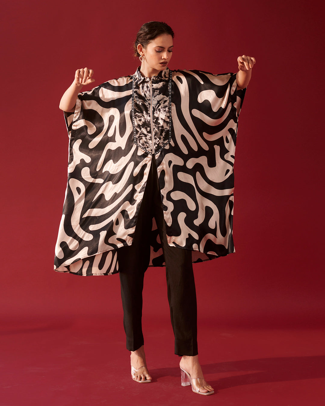 Ebony Abstract Tale Kaftan Set