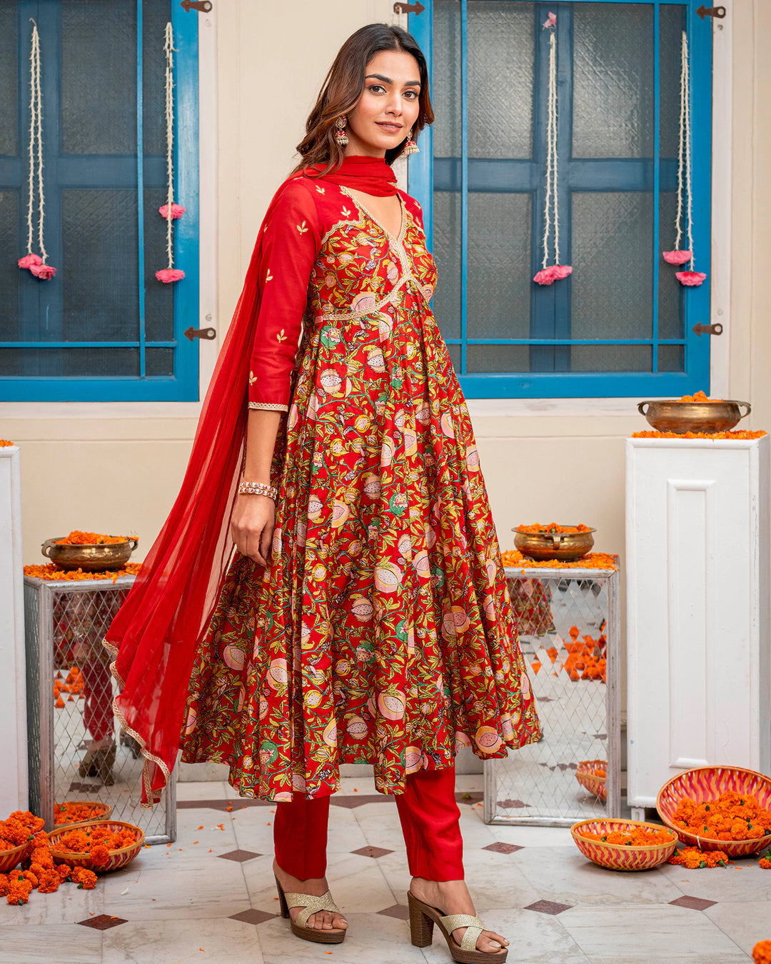 Red Floral-Charm Suit Set