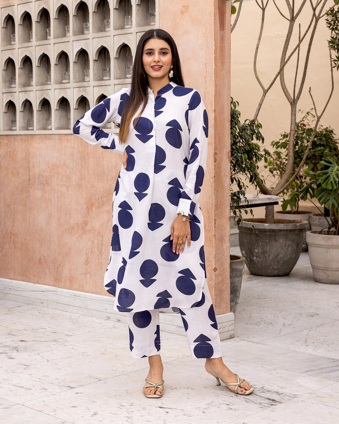 Off White Polka Kurta Set