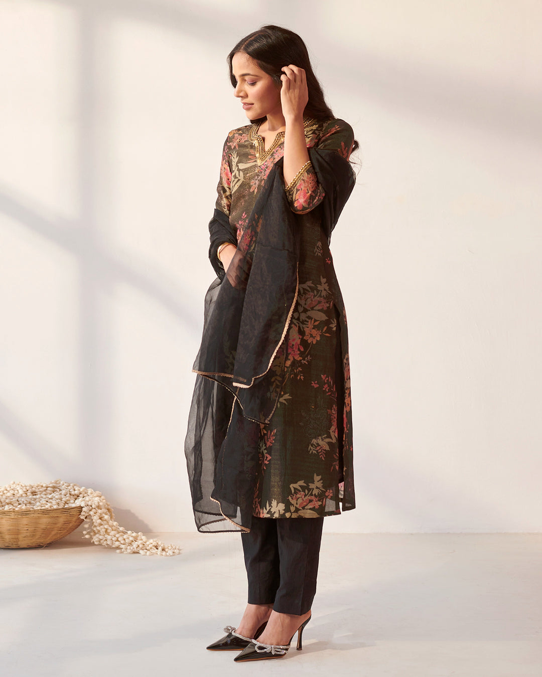 Ebony Foliage Suit Set