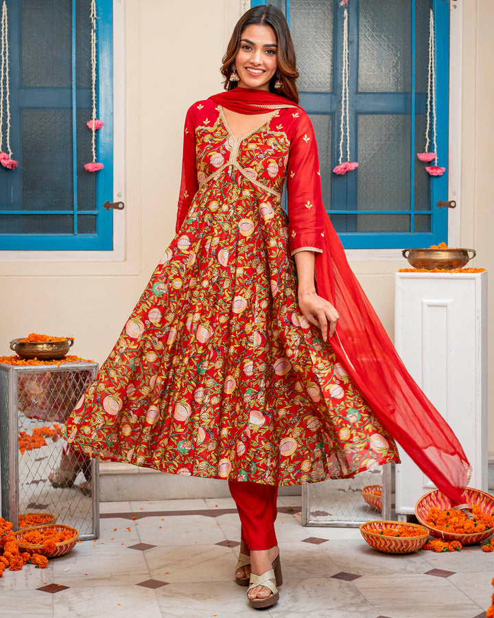 Red Floral-Charm Suit Set