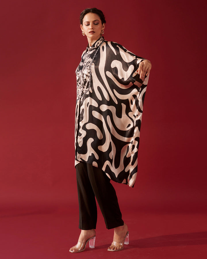 Ebony Abstract Tale Kaftan Set