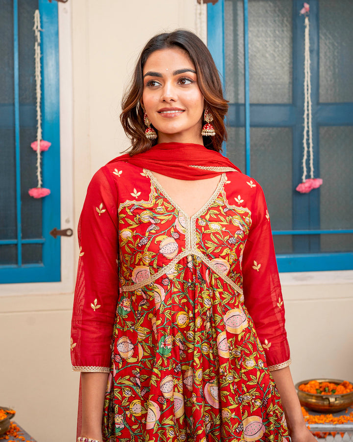 Red Floral-Charm Suit Set