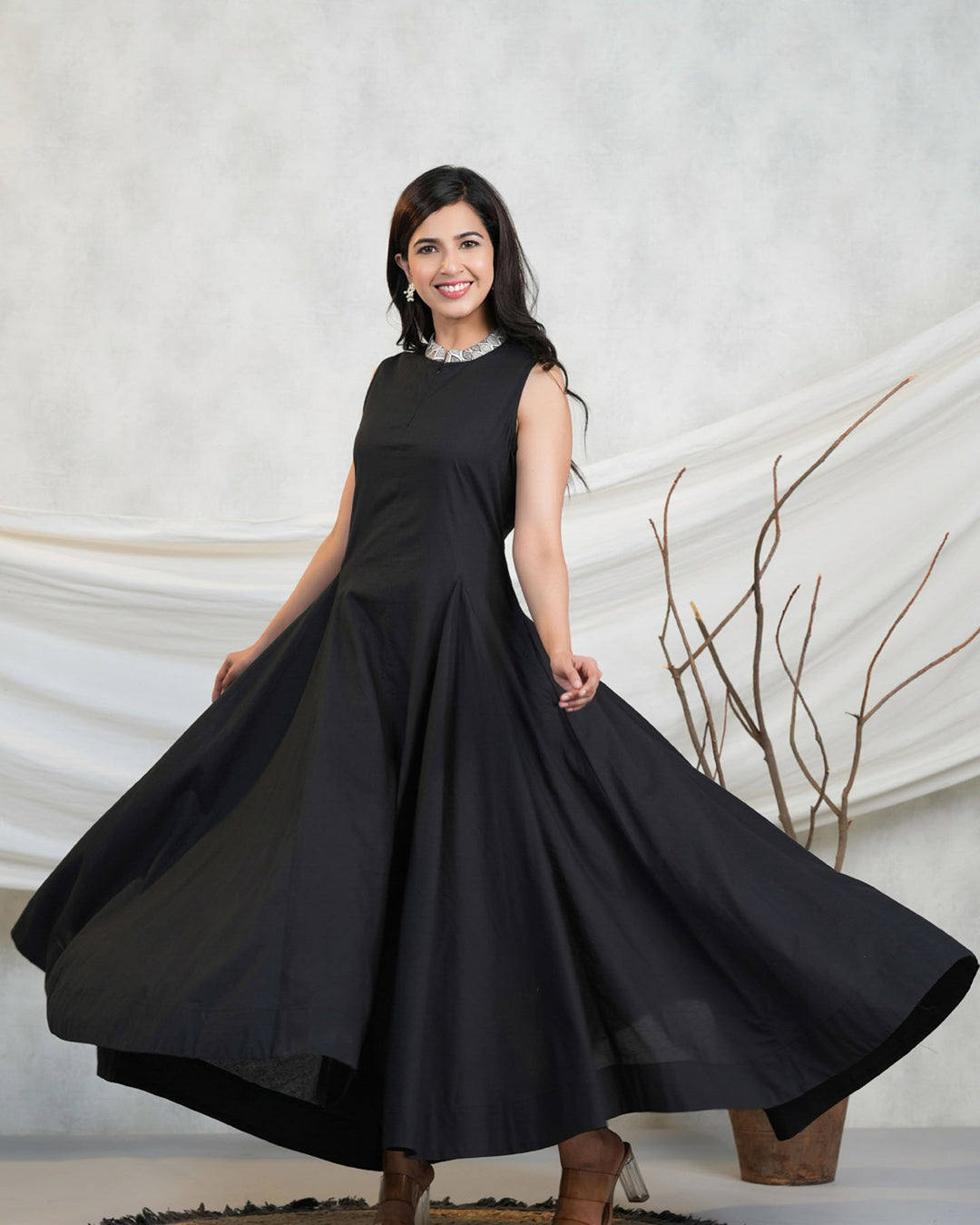 Zet Black Maxi Dress