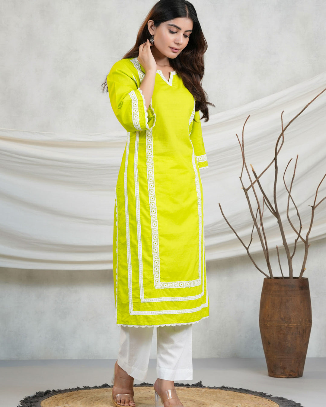 Aafreen Kurti