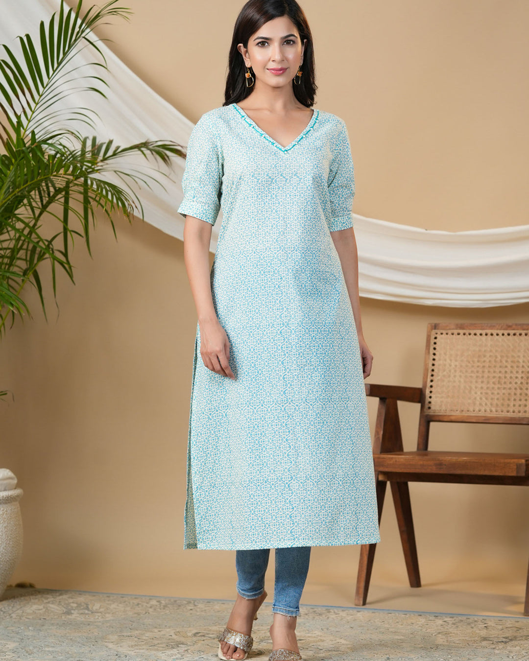 Saanvi Kurti