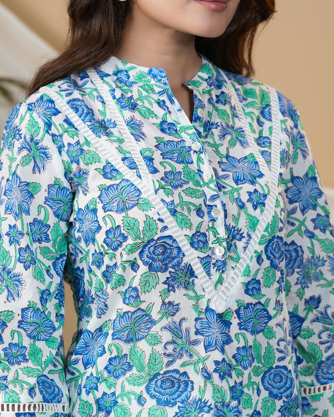 Lavanya Kurti