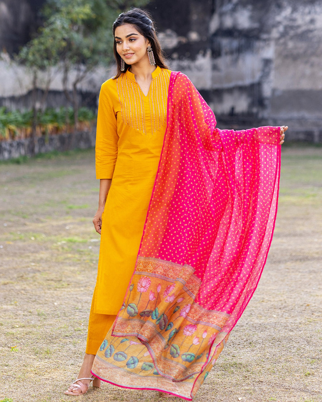 Medallion Kalamkari Suit Set