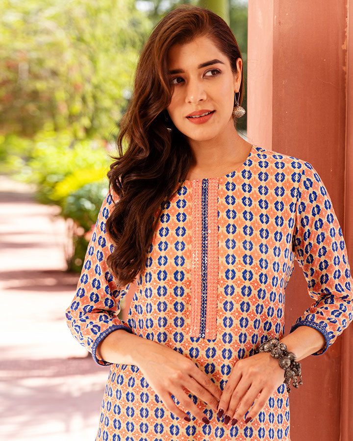 Geometrical Coral Muslin Kurta Set
