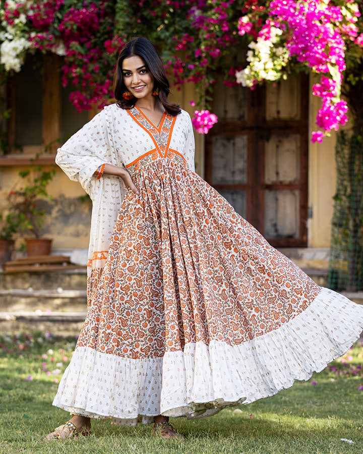Rang Paisley Suit Set