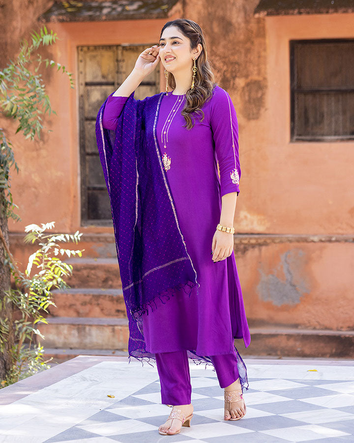 Trisha Doria Suit Set