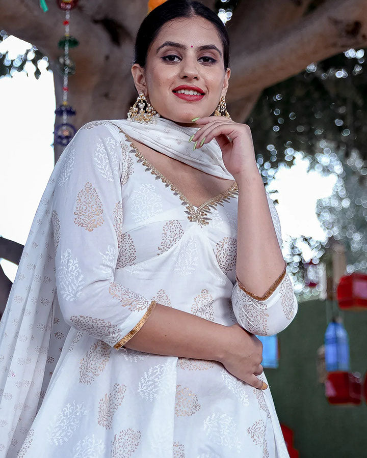 White Embroidered Kanchali With Dupatta
