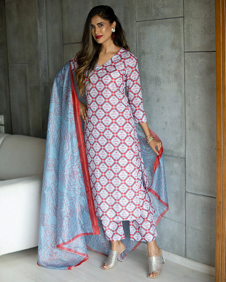 Red Arabesque Suit Set