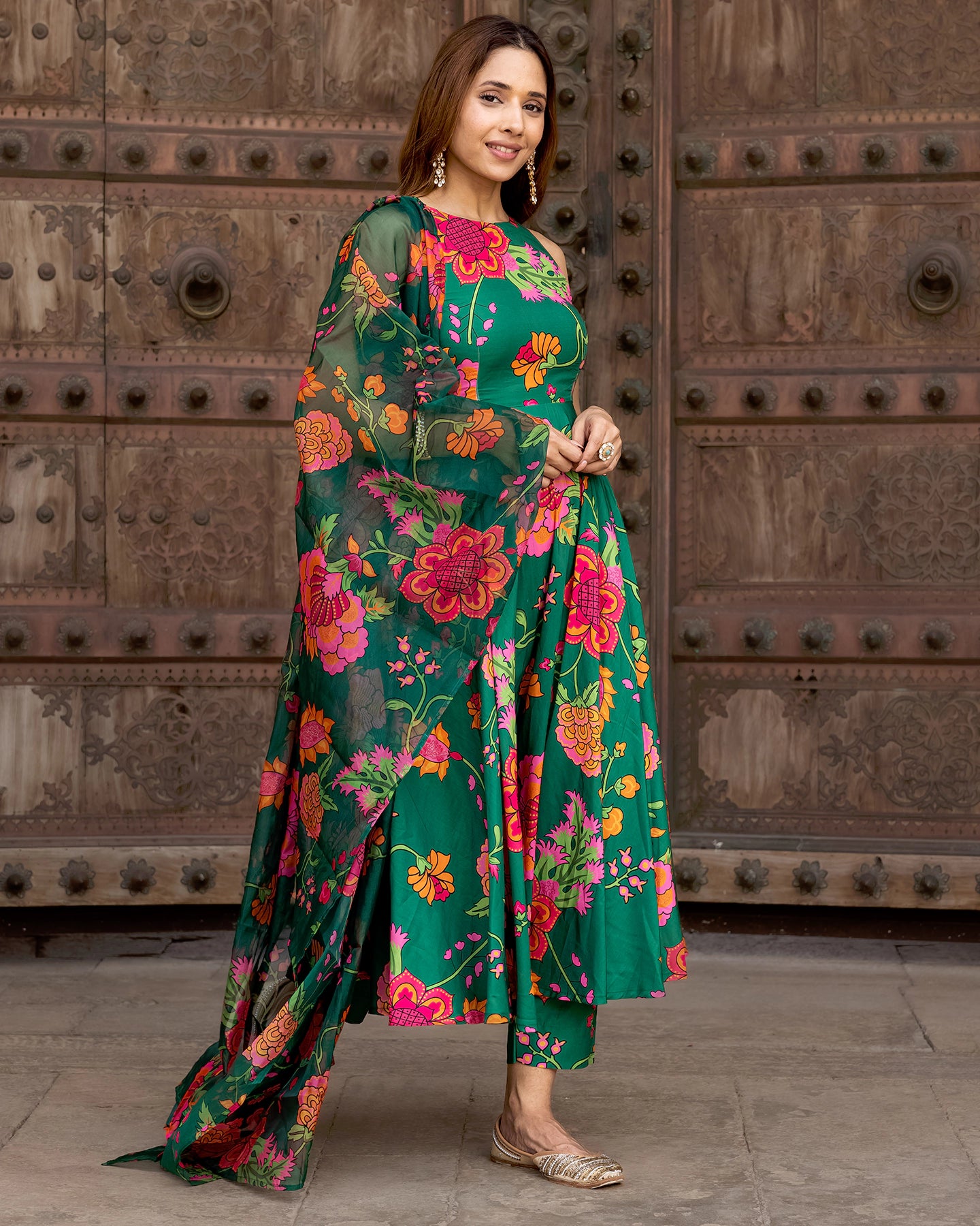 designer ethnic dresses online india What Is The Best Designer Ethnic Wear For Women? Safaa World