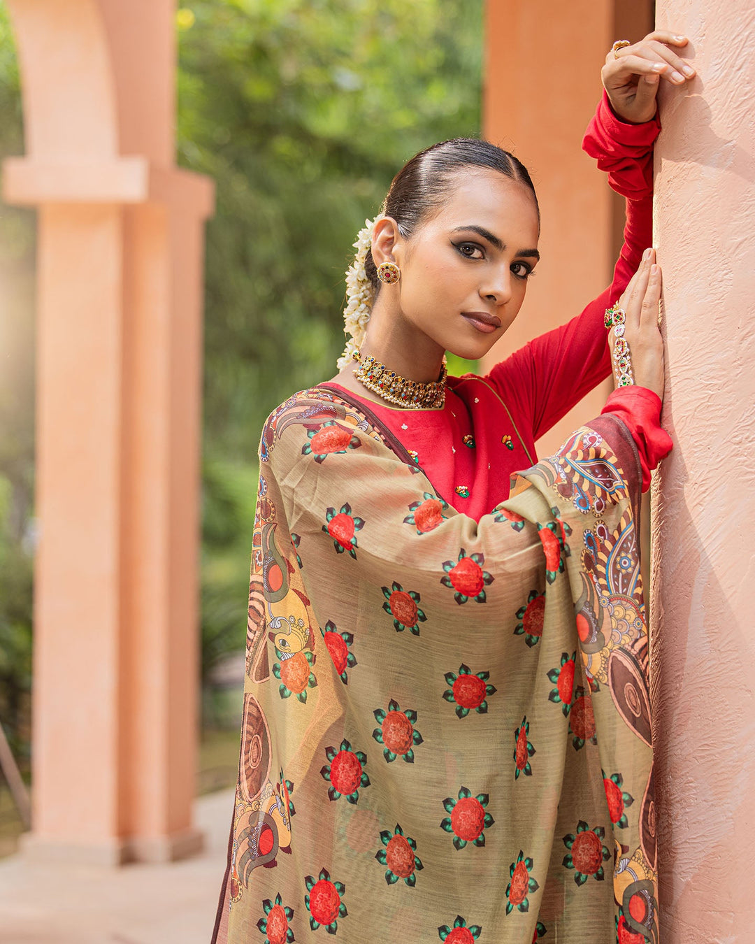 Red & Green Kalamkari Suit Set