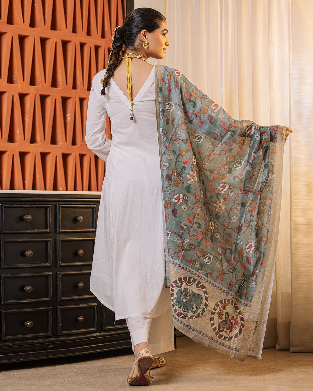 Off white a line cotton suit set