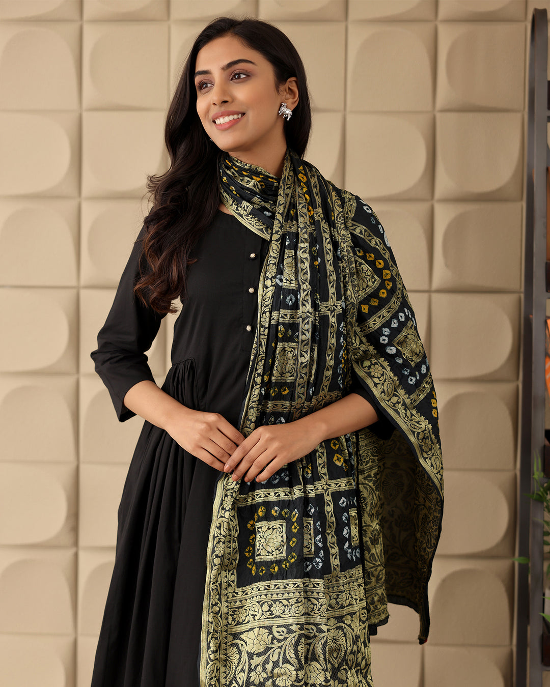 Black Cotton Kurta And Dupatta Set