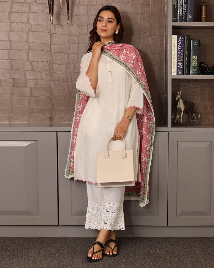 WHITE SCALLOP KURTA-DUPATTA SET