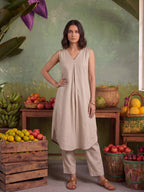 THE SANDSTONE KURTA SET