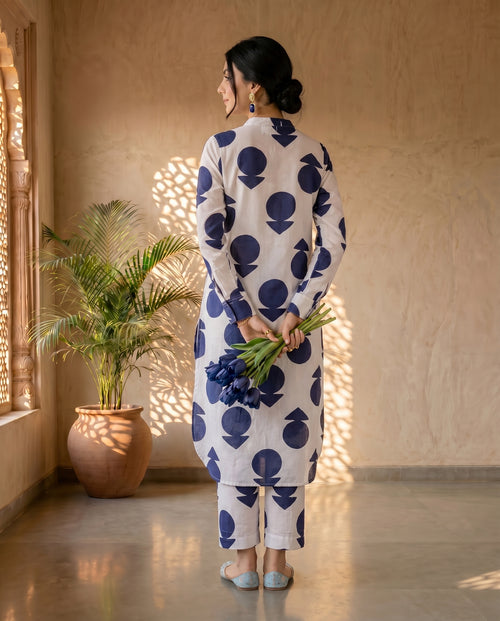 Off White Polka Kurta Set