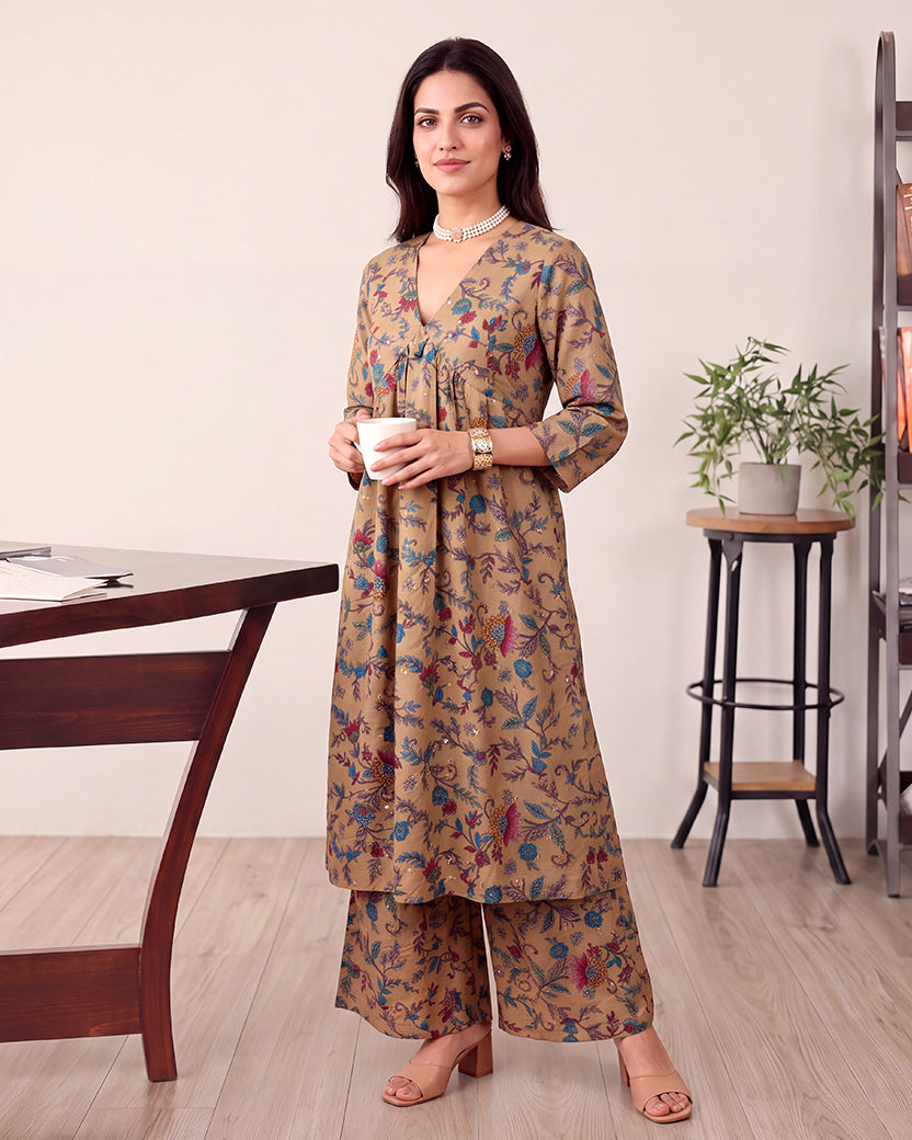 BEIGE FLOWER SET