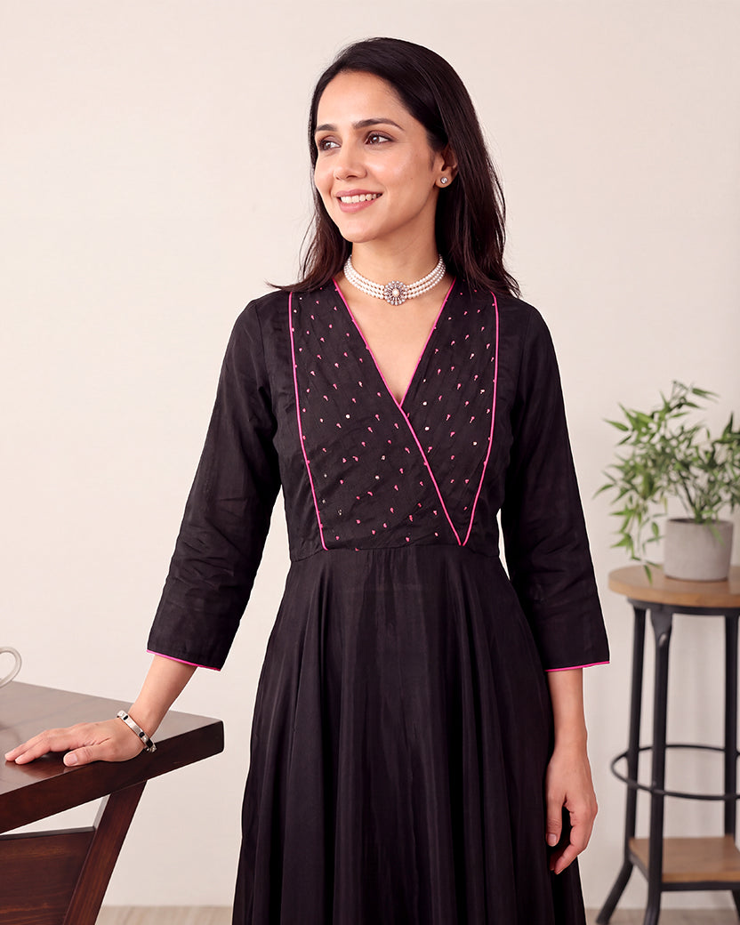 BLACK RED LINE KURTA SET