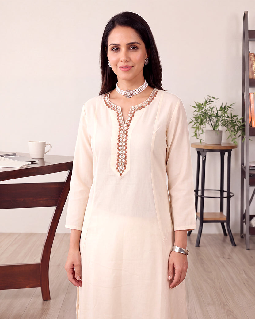 CREAMISH EMBROIDERED SET