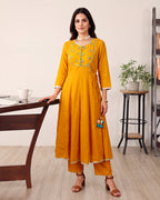 SHEFALI DORIA KURTA SET