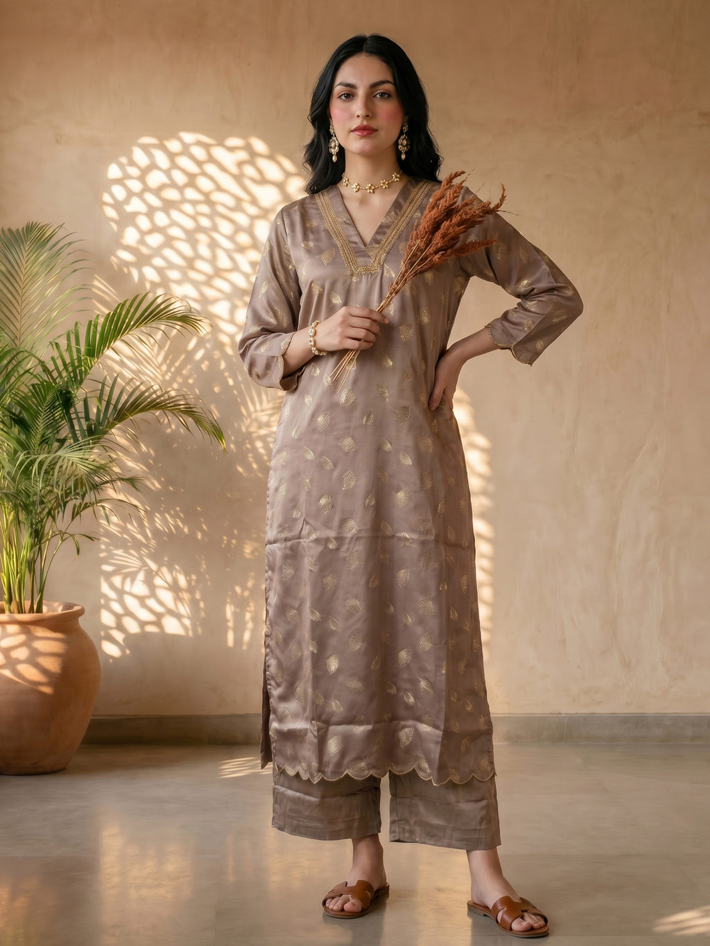 THE TAUPE GLEAM KURTA SET