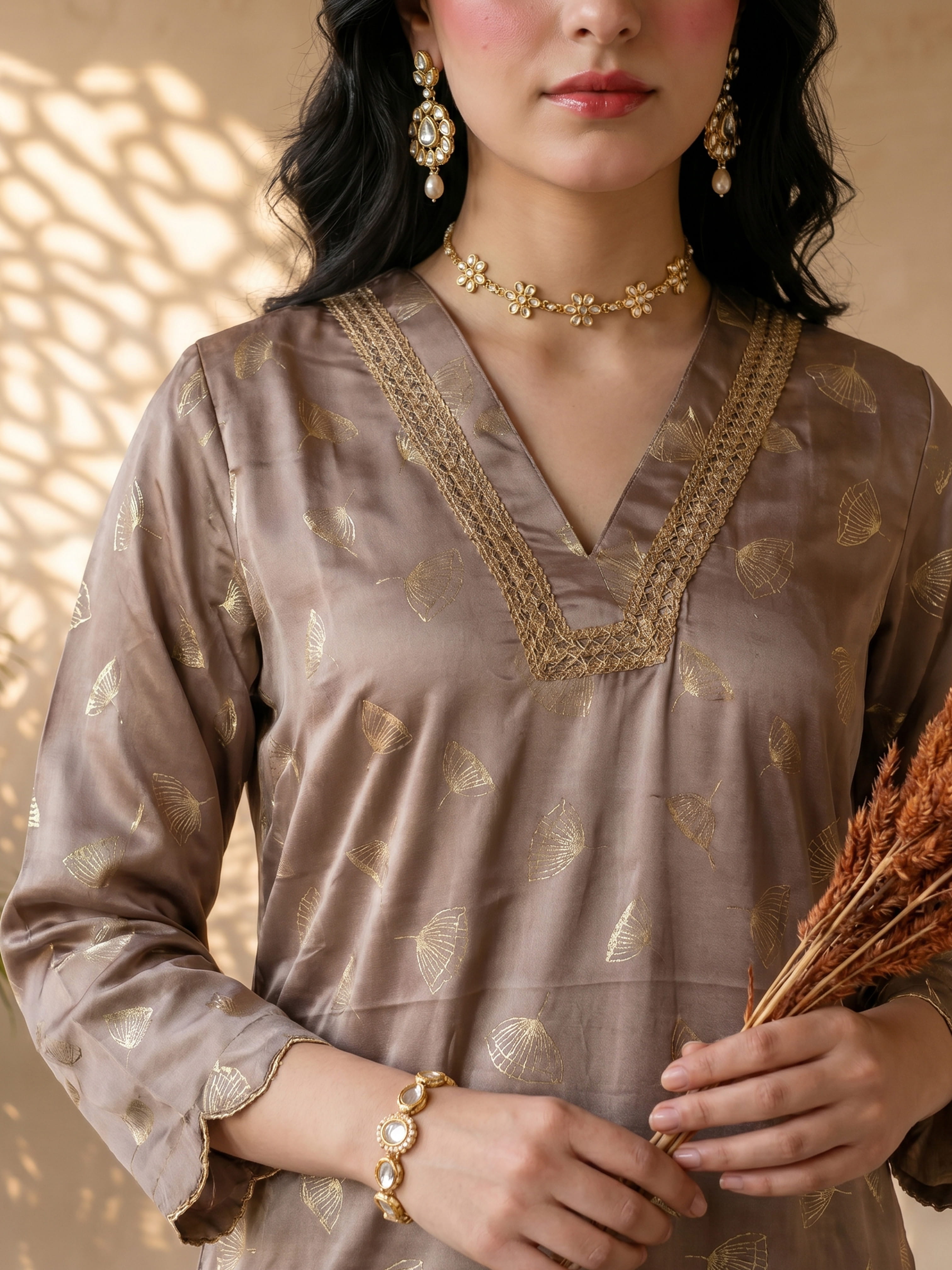 THE TAUPE GLEAM KURTA SET
