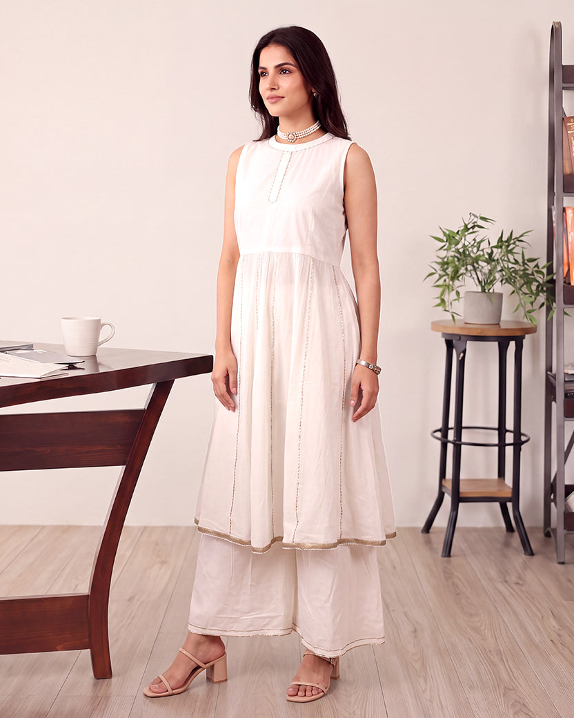 VRUSHALI WHITE KURTA SET