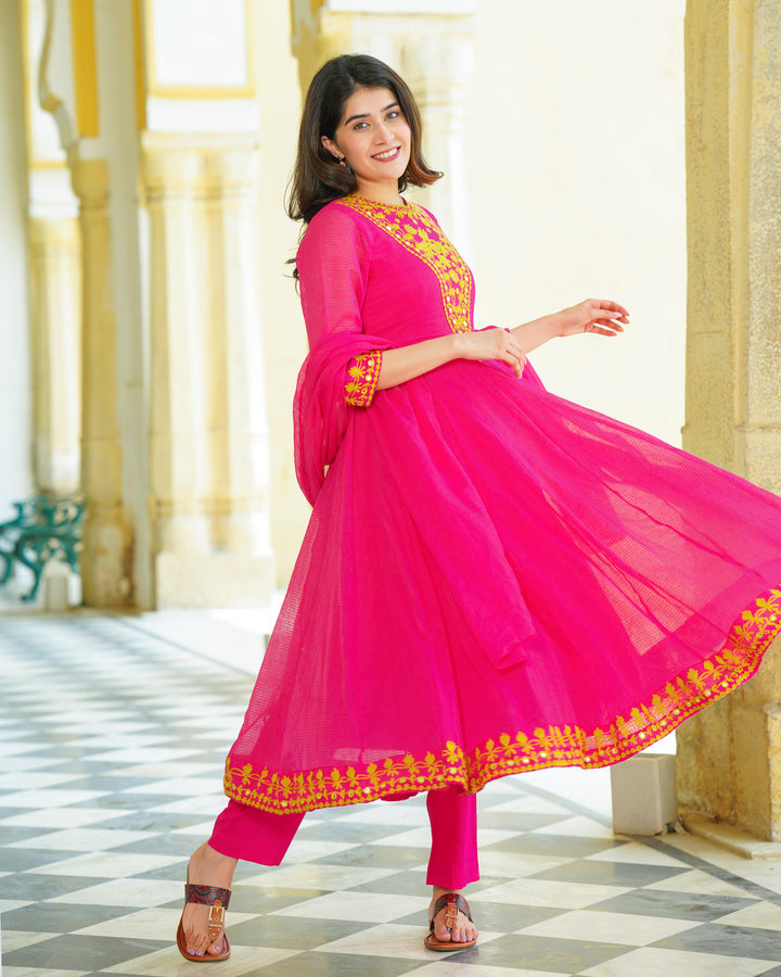 Pink Doria Kalidaar Suit Set