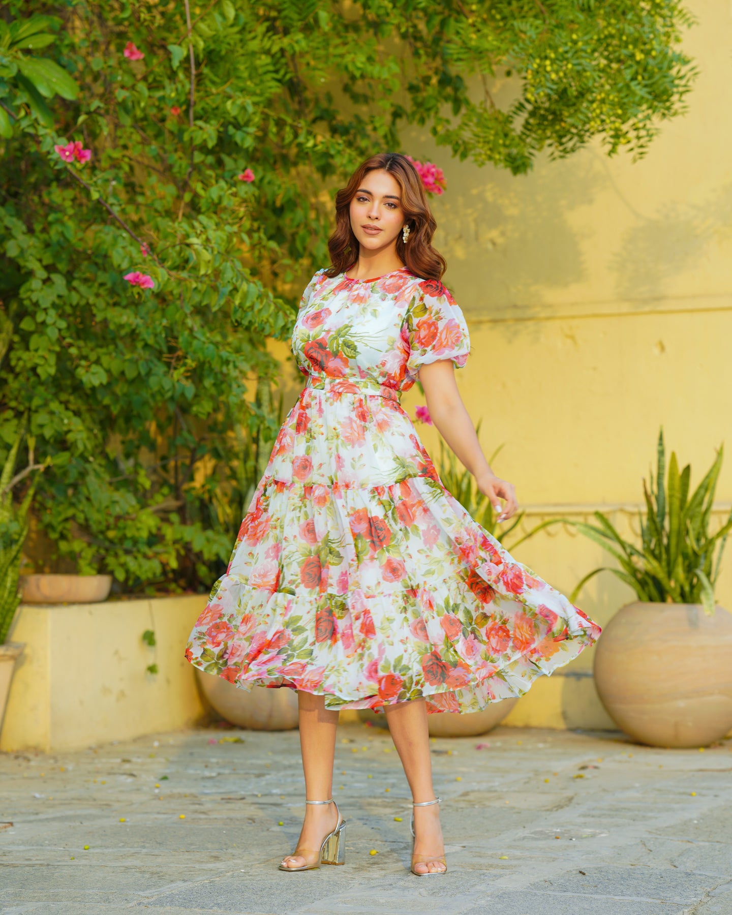 Offwhite Floral Chiffon Maxi Dress – Ambraee