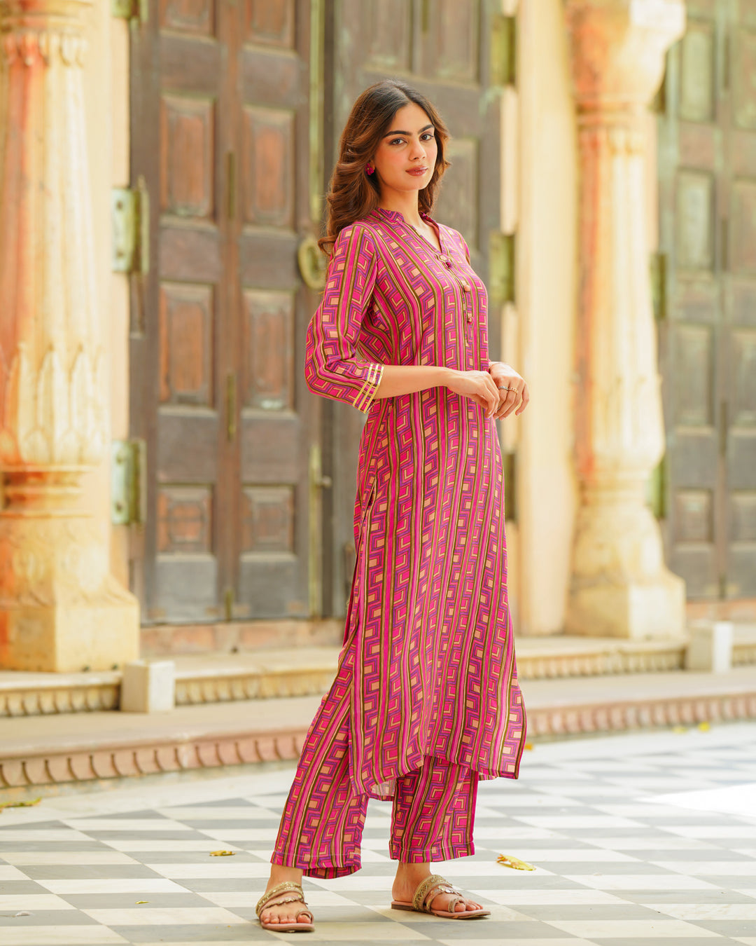 Pink Abstract Kurta Set