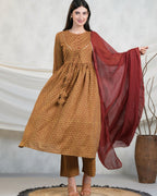 Daisy Block Suit Set