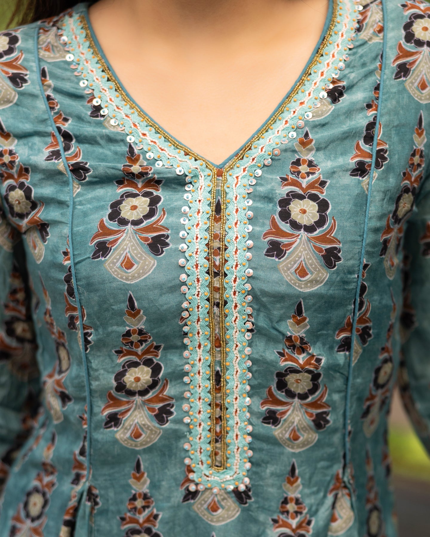 Sky Blossom Suit Set for Women