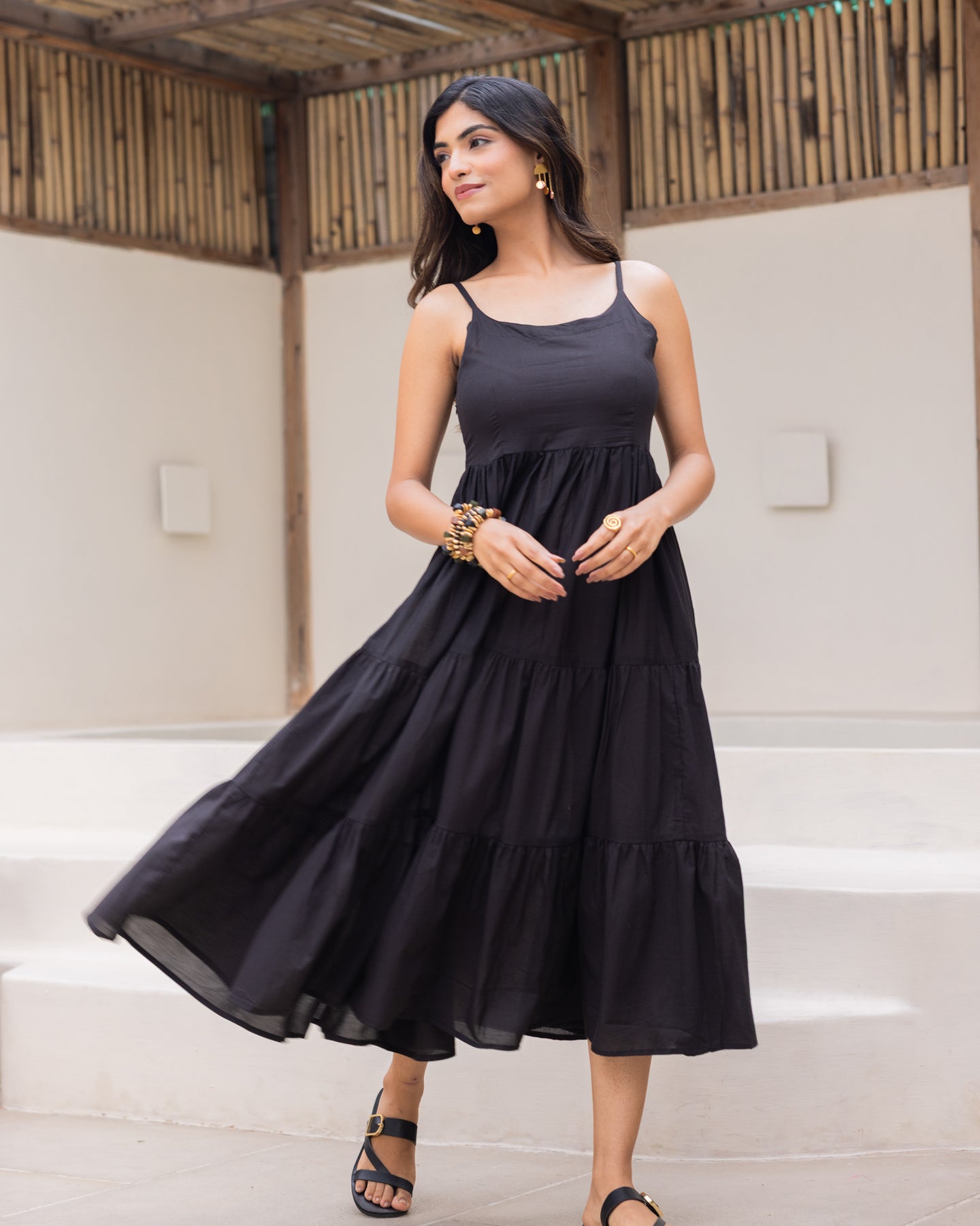 Black solid tiered maxi dress