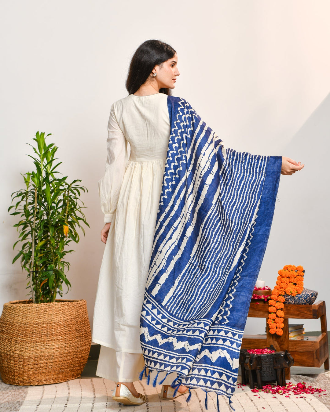 Ivory Blue Color Block Suit Set