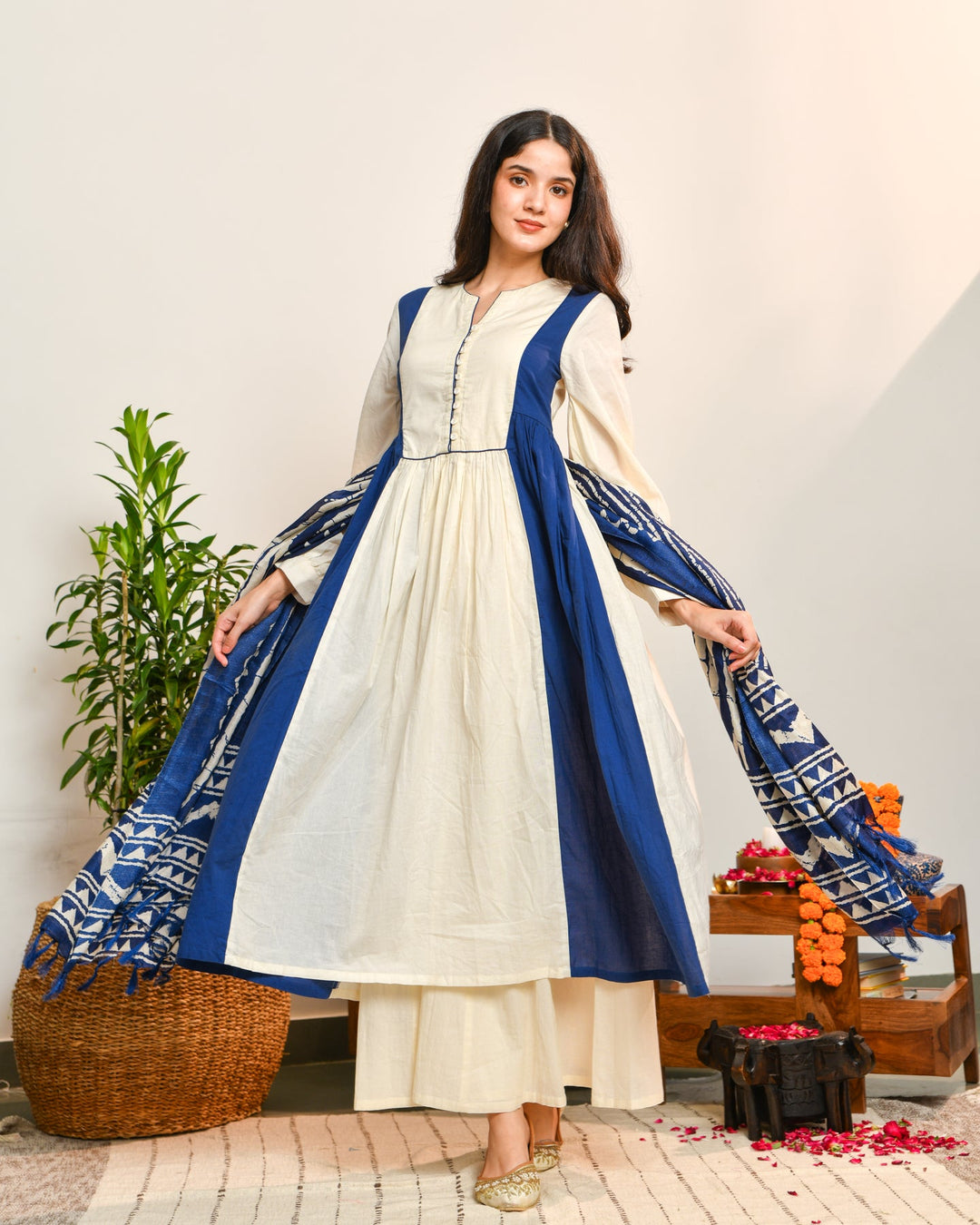 Ivory Blue Color Block Suit Set