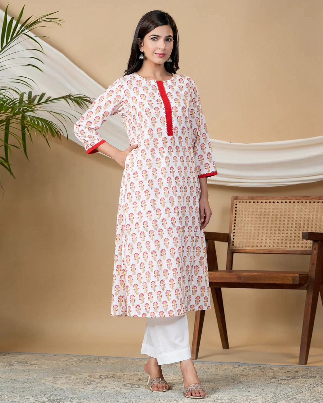 Advita Kurti