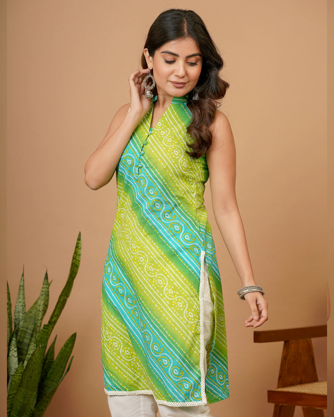 Green Bandhej Kurti