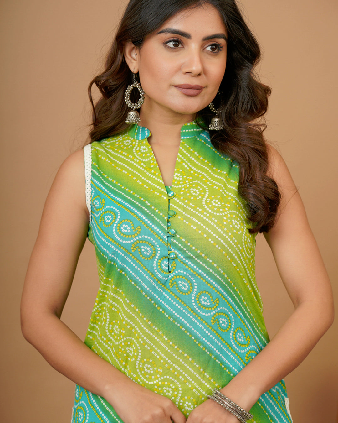 Green Bandhej Kurti