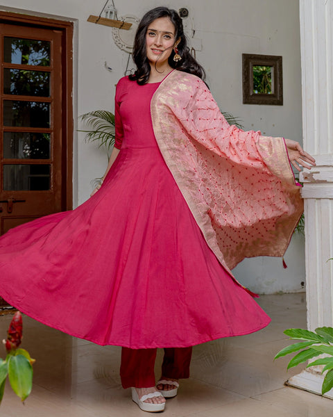 Cotton Anarkali Gota Patti Bandhej Suit at Rs 775/piece in Sikar | ID:  20525111655