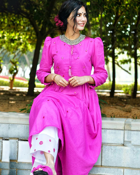 Kurta Sets | Buy Pink Sheesha Kurta Set For Women | Ambraee
