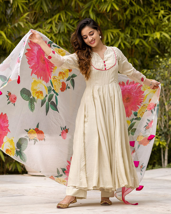 Traditional muslin patchwork suit set in beige