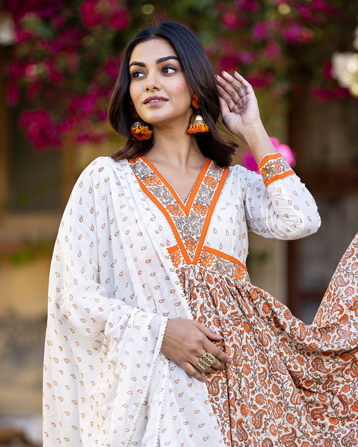 Rang Paisley Suit Set